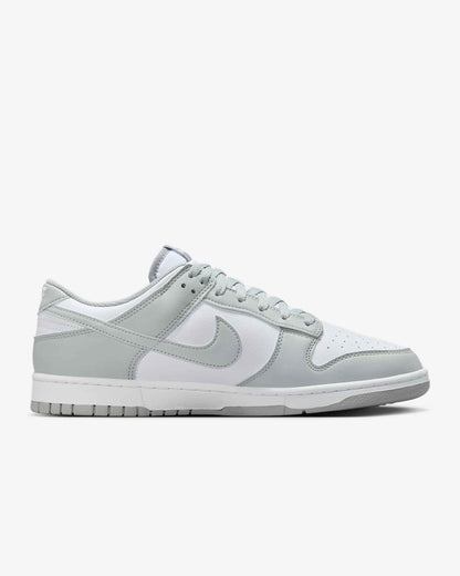 Baskets NK Dunk low– Blanc & Gris clair